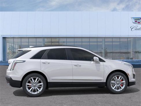 New 2026 Cadillac XT5 Sportv image 5