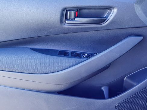 Used 2023 Toyota Corolla LE image 10