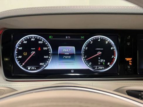 Used 2015 Mercedes-Benz S 550 Sedan w/ Premium 1 Package image 21