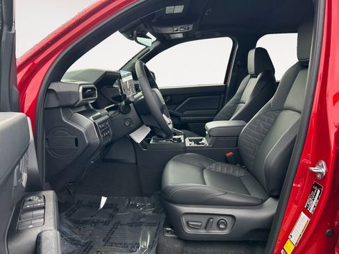 New 2026 Toyota 4Runner TRD Off-Road Premium AWD/4WD image 15