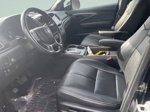 Used 2022 Honda Pilot TrailSport image 12