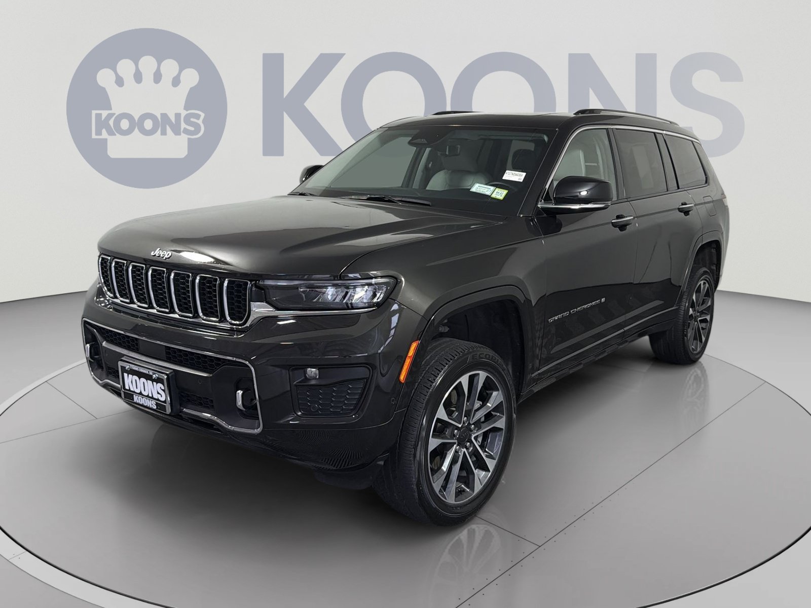 Used 2022 Jeep Grand Cherokee L Overland w/ Luxury Tech Group IV AWD/4WD image 1
