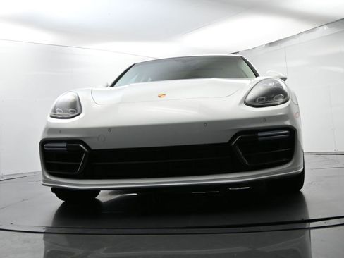 Certified 2022 Porsche Panamera GTS image 55