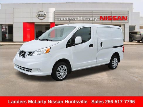 Used 2017 Nissan NV200 SV FWD image 9