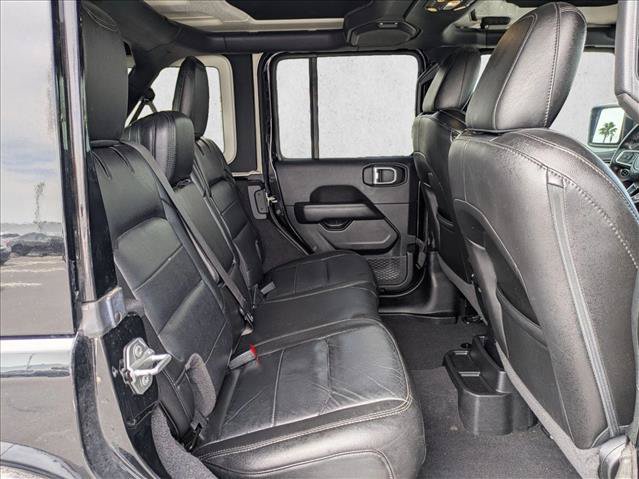 Used 2021 Jeep Wrangler Unlimited Sahara AWD/4WD image 19