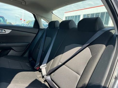 Certified 2023 Kia Forte LXS w/ LXS Technology Package FWD image 33