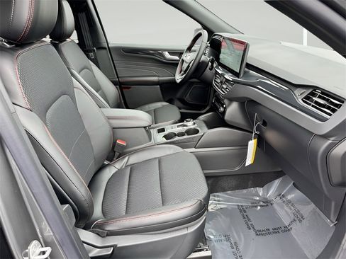 New 2025 Ford Escape ST-Line w/ Tech Pack #1 image 26