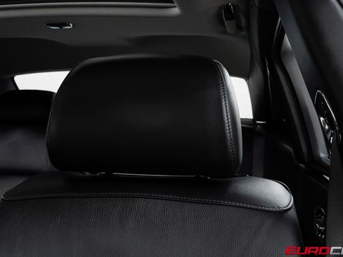 Used 2010 Rolls-Royce Ghost image 40