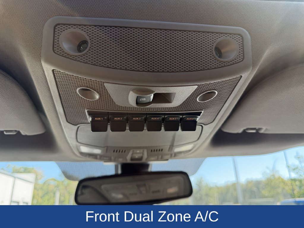 Used 2019 Ford F250 Lariat w/ Lariat Ultimate Package AWD/4WD image 26