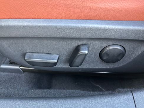 Certified 2025 MAZDA MAZDA3 s image 15