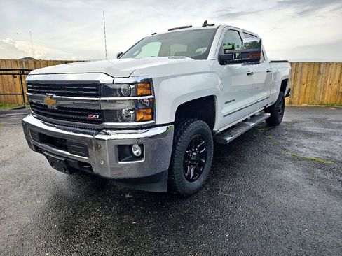 Used 2016 Chevrolet Silverado 3500 LTZ w/ Duramax Plus Package image 11