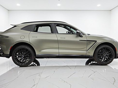 Used 2023 Aston Martin DBX 707 image 23