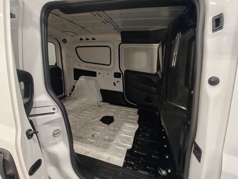 Used 2022 RAM ProMaster City Tradesman FWD image 21