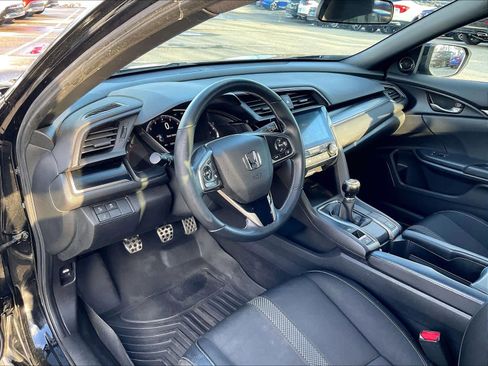 Used 2021 Honda Civic Sport image 8