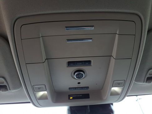 Used 2020 Chevrolet Tahoe LT w/ Luxury Package image 18