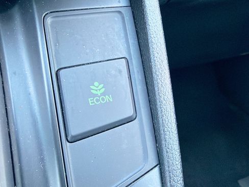 Used 2017 Honda CR-V EX image 29