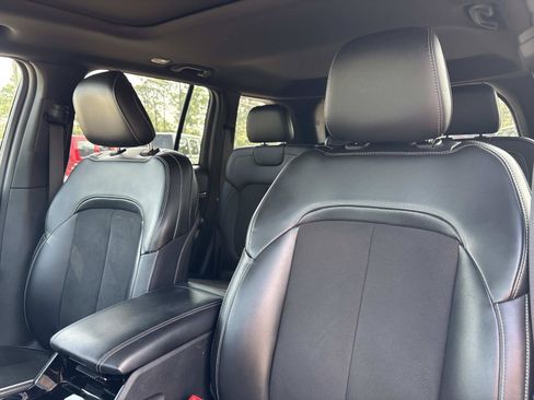 Certified 2023 Jeep Grand Cherokee Altitude AWD/4WD image 20