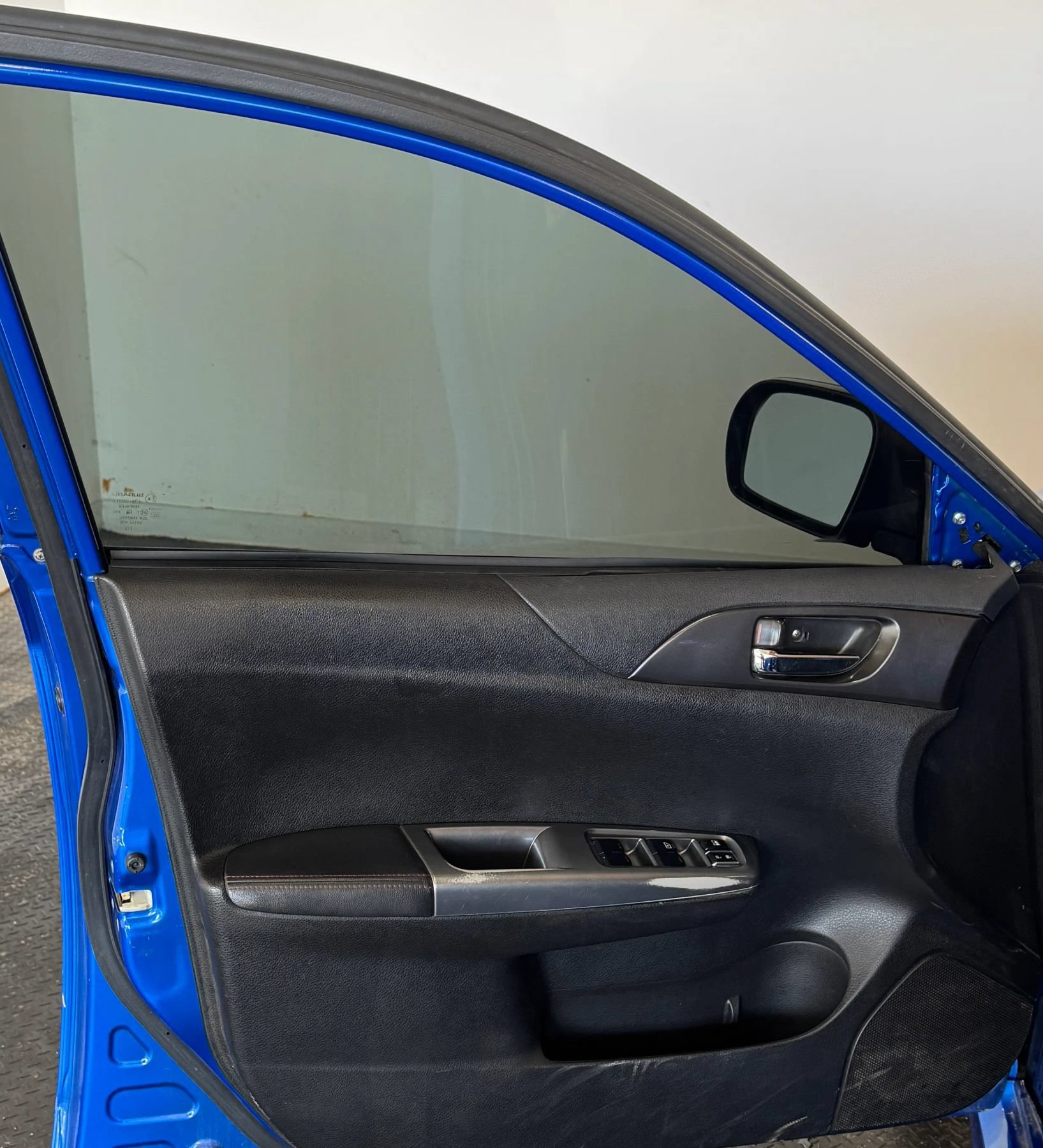 Used 2011 Subaru Impreza WRX Sedan AWD/4WD image 12