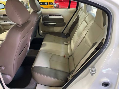 Used 2008 Chrysler Sebring Limited image 32