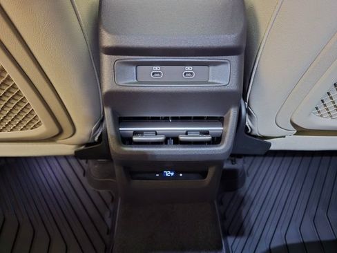 New 2026 Audi Q3 quattro 2.0T AWD/4WD image 32