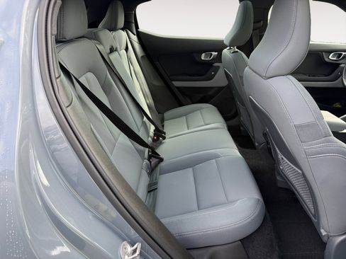 Used 2023 Polestar Polestar 2 image 18