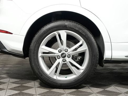 Used 2021 Audi Q3 2.0T Premium w/ Convenience Package AWD/4WD image 15