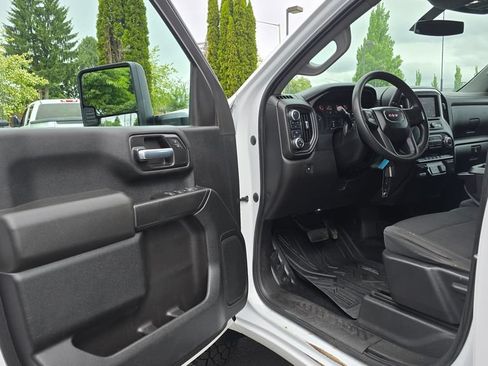 Used 2021 GMC Sierra 3500 4x4 Crew Cab w/ Gooseneck/5TH Wheel Package image 54