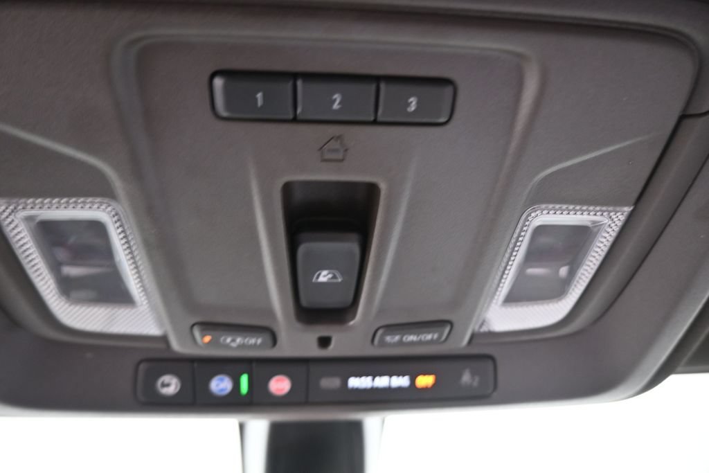 Used 2022 GMC Sierra 1500 Limited Denali AWD/4WD image 18