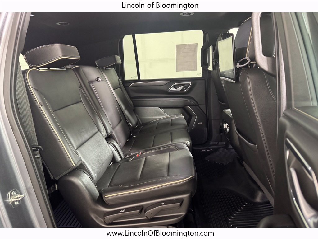 Used 2022 GMC Yukon XL SLT AWD/4WD image 13
