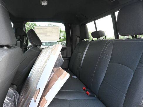New 2026 RAM 2500 Tradesman AWD/4WD image 23