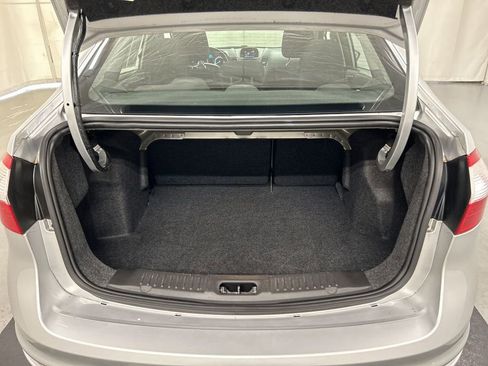 Used 2019 Ford Fiesta SE FWD image 21