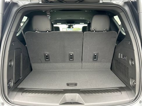New 2026 GMC Yukon Elevation w/ LPO, Floor Liner Package AWD/4WD image 39