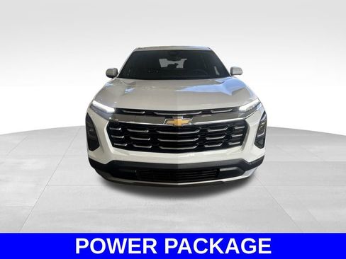Used 2025 Chevrolet Equinox LT image 9