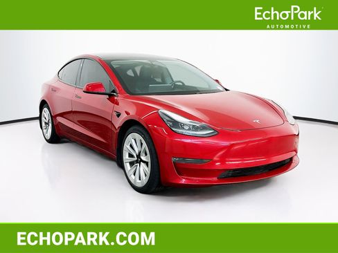 Used 2021 Tesla Model 3 Long Range image 1
