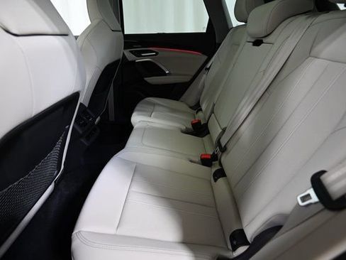 Used 2025 Audi Q5 Premium Plus AWD/4WD image 9