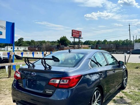 Used 2017 Subaru Legacy 2.5i Limited AWD/4WD image 9
