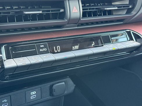 New 2026 Toyota Prius Plug-In Hybrid image 19