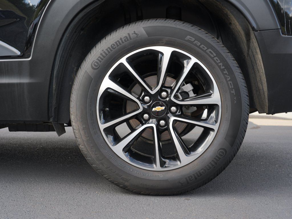 Certified 2024 Chevrolet TrailBlazer LT w/ Driver Confidence Package FWD image 33