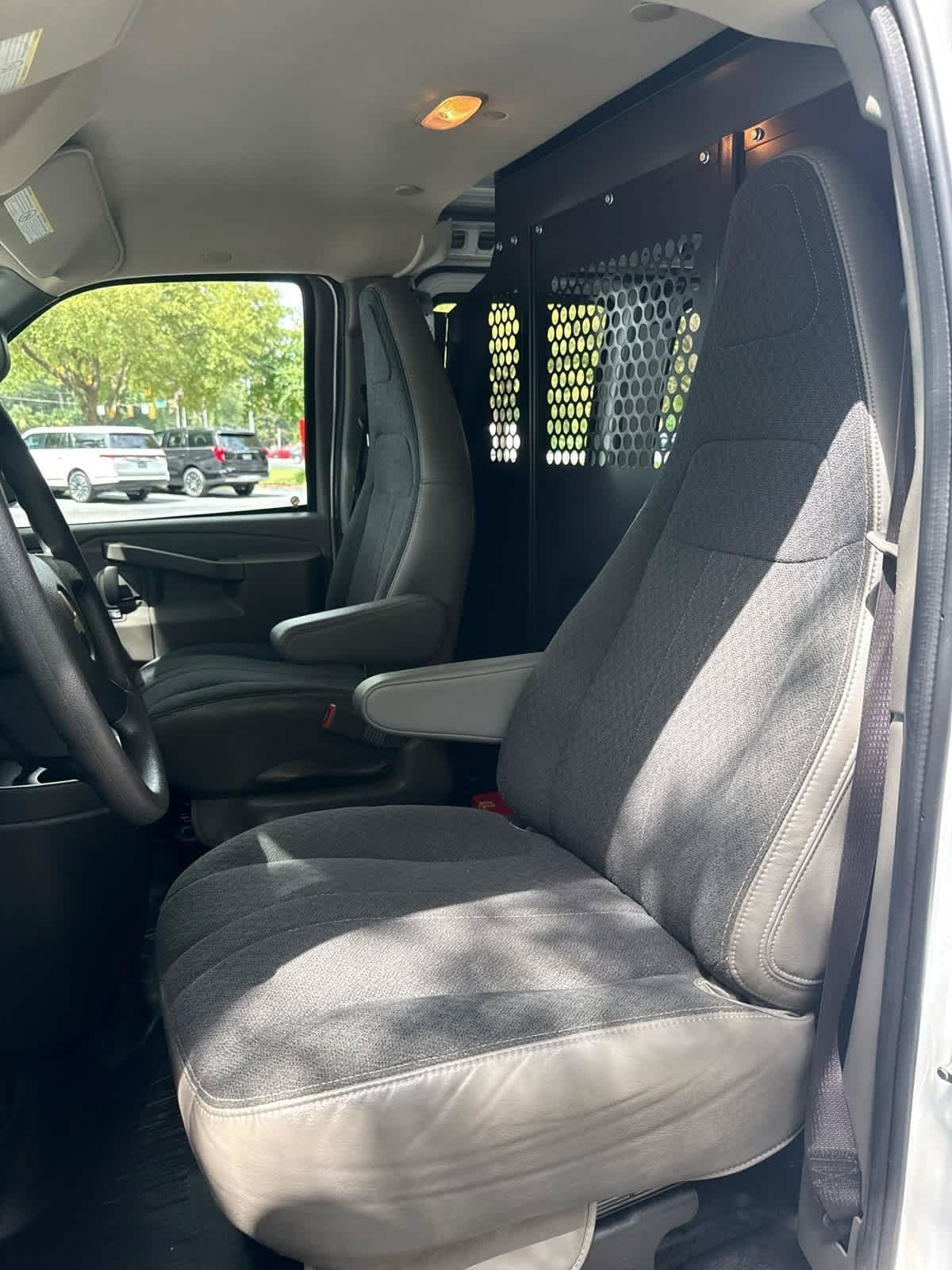 Used 2025 Chevrolet Express 2500 w/ Driver Convenience Package RWD image 12