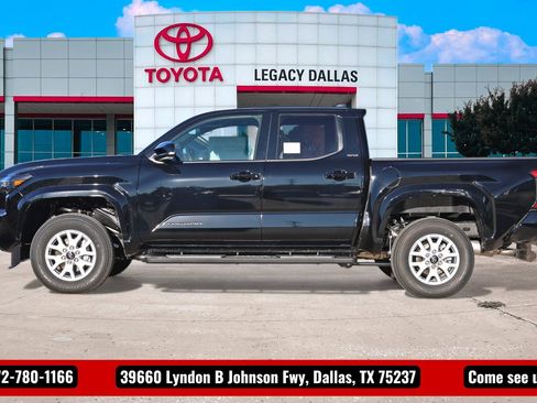 New 2026 Toyota Tacoma TRD Sport image 7