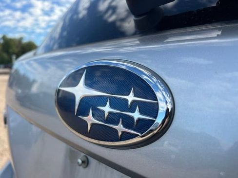 Used 2018 Subaru Forester 2.5i Premium AWD/4WD image 12