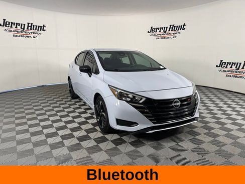 Used 2025 Nissan Versa SR w/ Trunk Package image 6