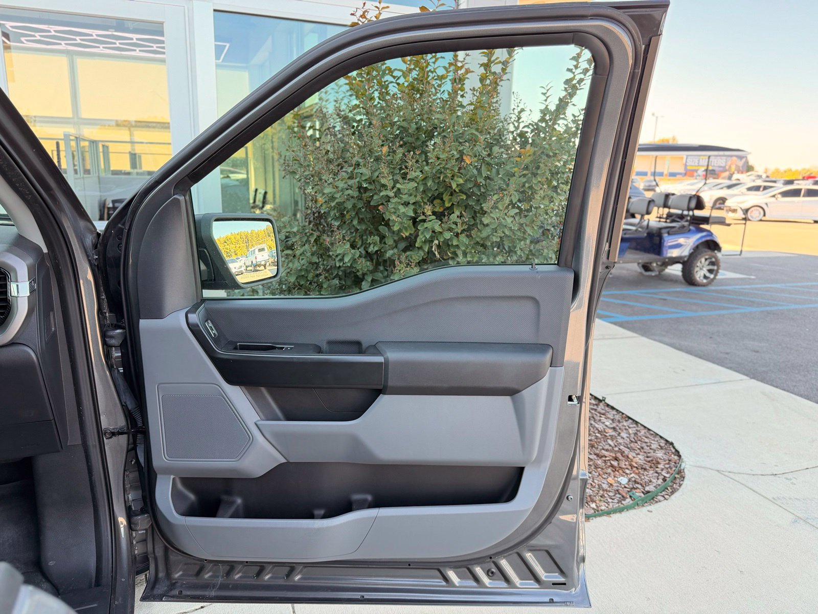 Used 2024 Ford F150 XL AWD/4WD image 24