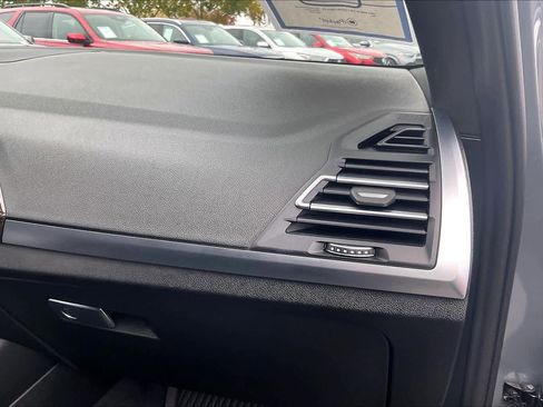 Used 2023 BMW X3 xDrive30i w/ Premium Package image 17