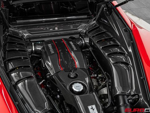 Used 2019 Ferrari 488 Pista Coupe RWD image 26