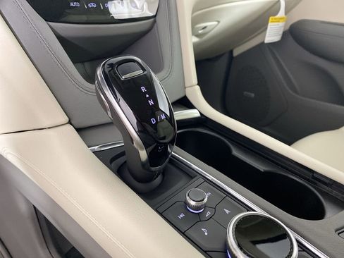 New 2025 Cadillac XT5 Premium Luxury image 16