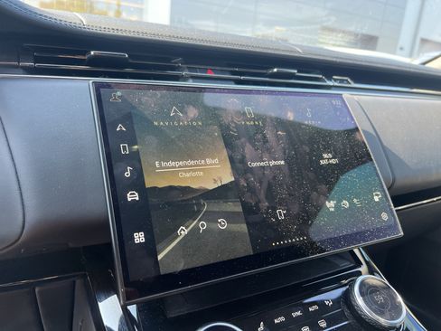 Certified 2023 Land Rover Range Rover Sport SE AWD/4WD image 23