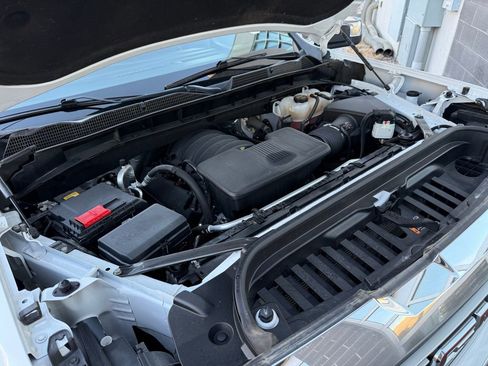 Used 2024 GMC Sierra 1500 SLE w/ X31 Off-Road Package image 53