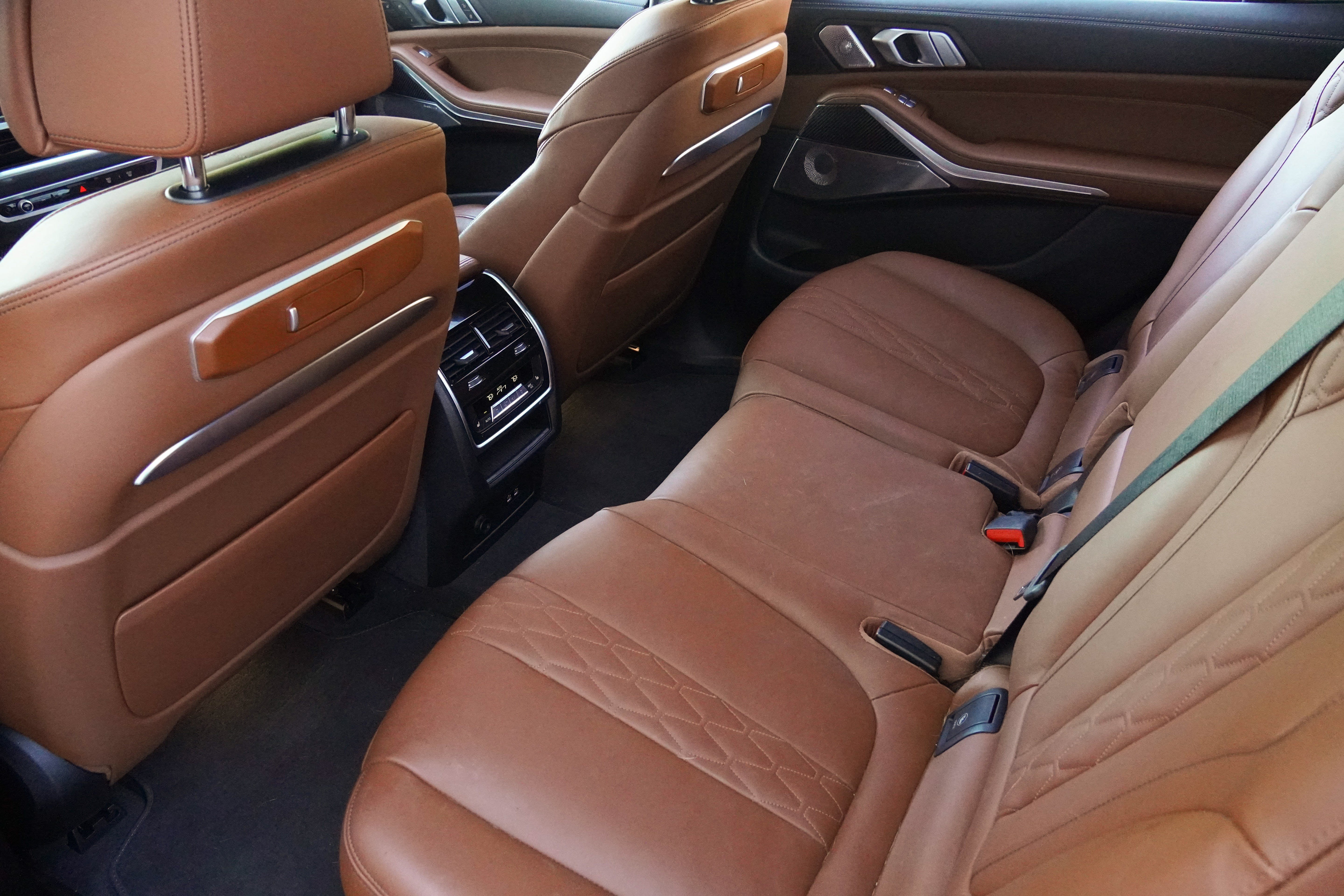 Certified 2024 BMW X7 M60i w/ Executive Package AWD/4WD image 33