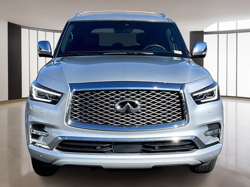Used 2021 INFINITI QX80 Sensory w/ All-Season Package image 2